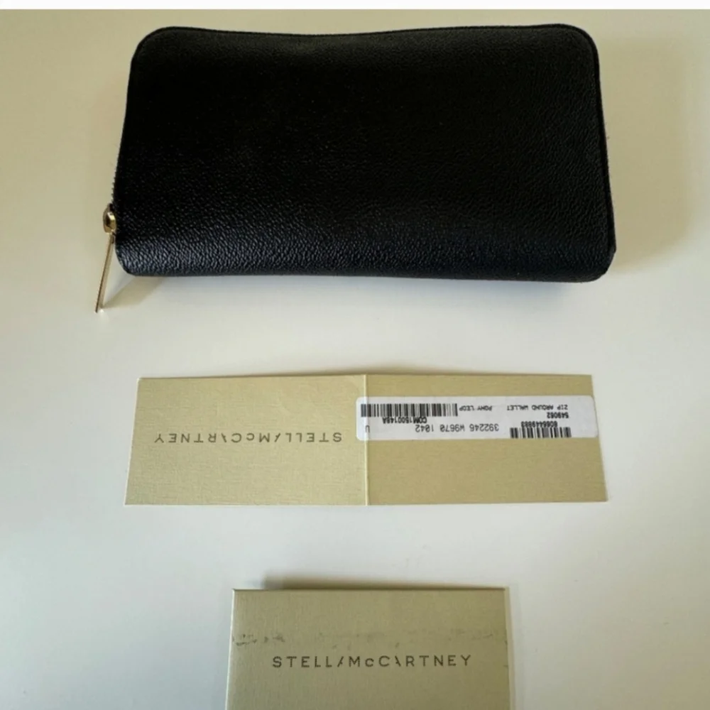 Stella McCartney Vegan Leather Calf Hair Leopard Zip Wallet Black COA VGUC - Picture 2 of 10